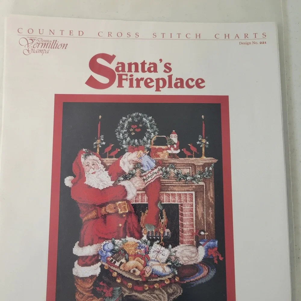 The Vermillion Stitchery Santa's Fireplace Cross Stitch Chart Donna‎ Giampa 221